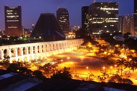 Avenida Mem de Sá: onde a boemia fez história